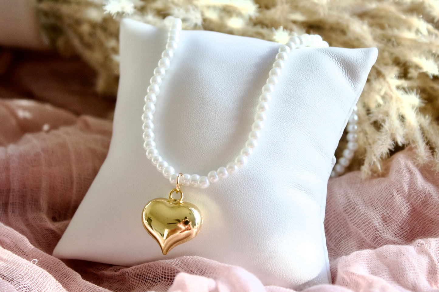 chunky heart pearl