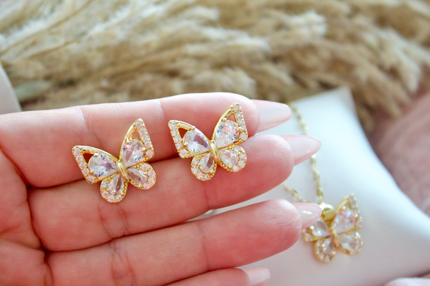 Butterfly earring/necklace