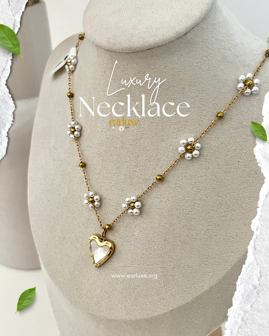 Daisy Necklace