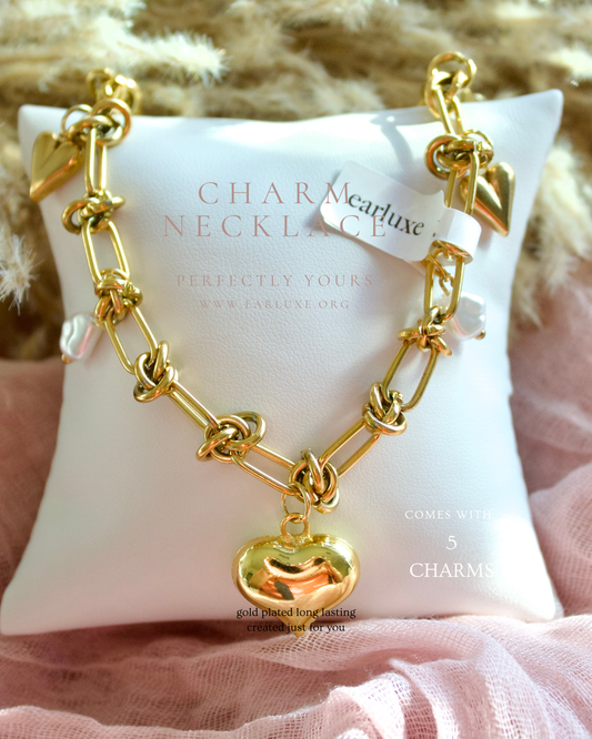 charm chunky necklace